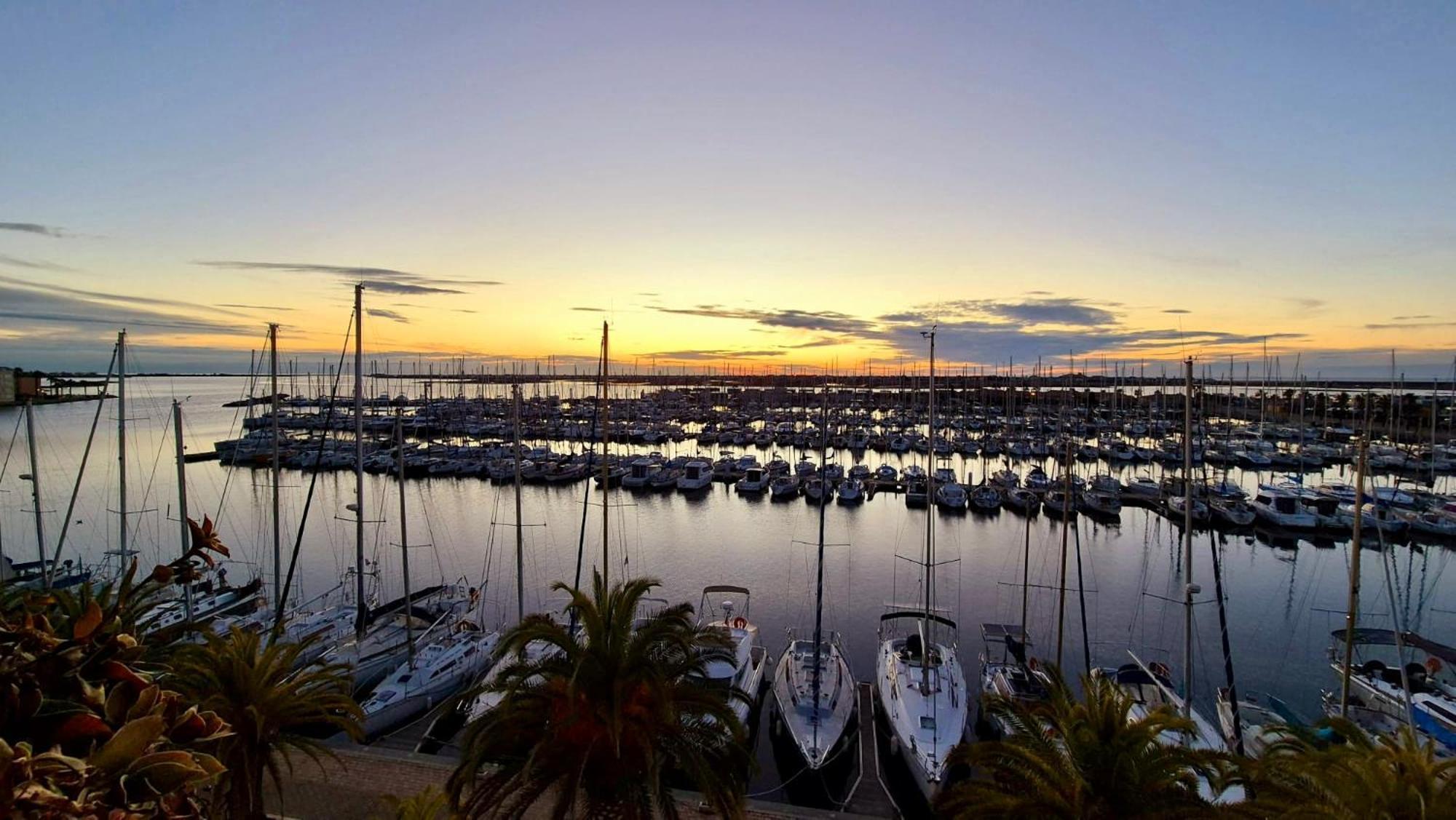 - L'Horizon Bleu - Cocon Romantique Avec Vue Mer Panoramique Gruissan Extérieur photo